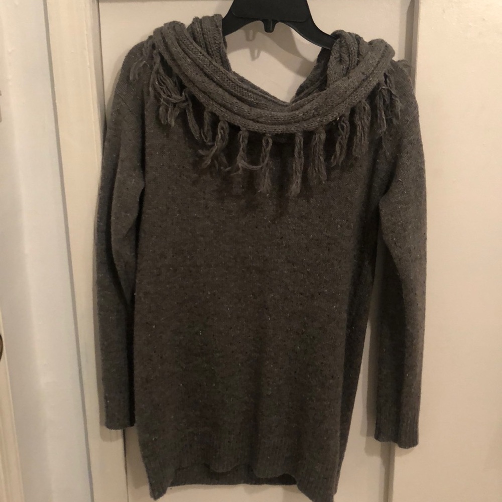 Forever 21 sweater